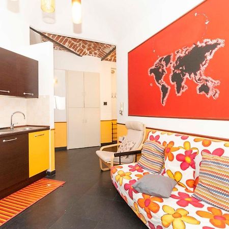 Colourful & Cozy Apartment Cenisia Turin Exteriör bild