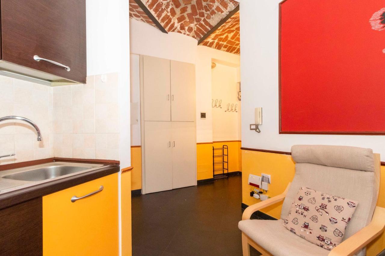 Colourful & Cozy Apartment Cenisia Turin Exteriör bild